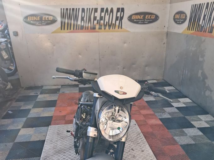 MV AGUSTA BRUTALE 800 4