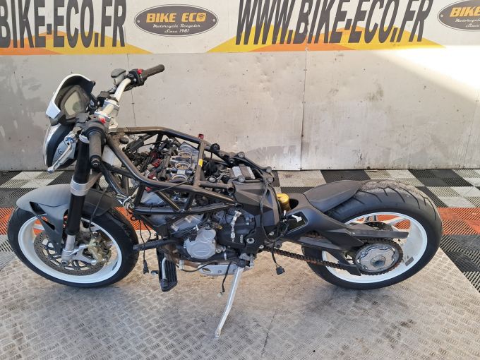MV AGUSTA BRUTALE 800 4