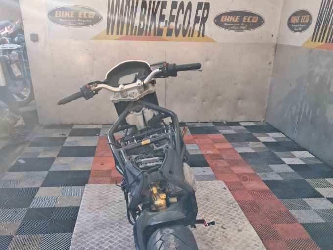 MV AGUSTA BRUTALE 800 4