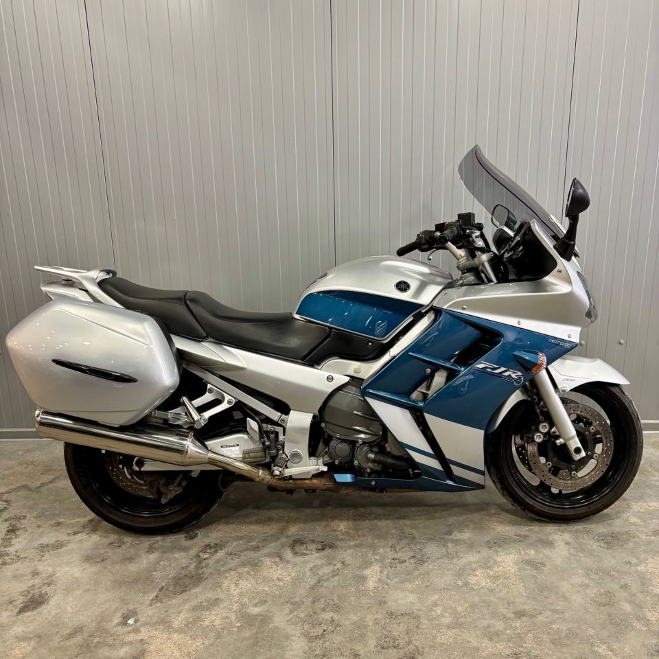 YAMAHA FJR 1300 4
