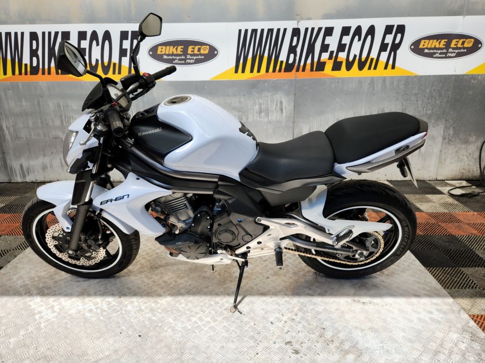 KAWASAKI ER-6 4