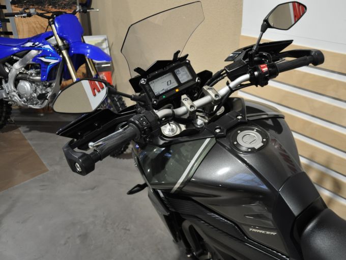 YAMAHA TRACER 900 4
