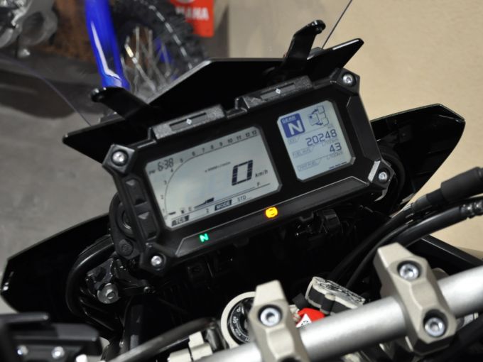 YAMAHA TRACER 900 4