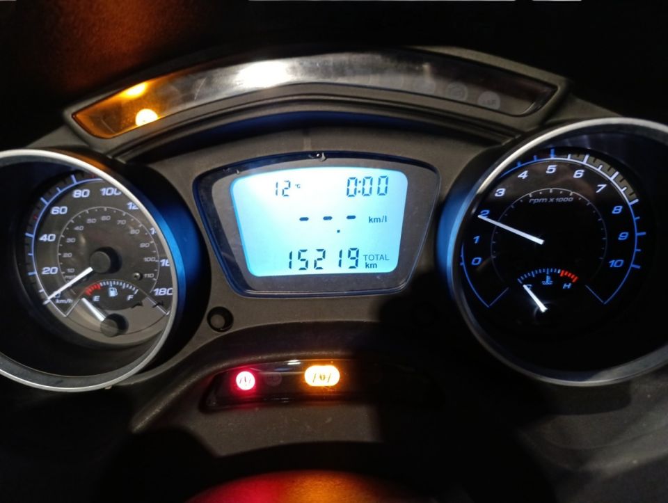 PIAGGIO MP3 400 4