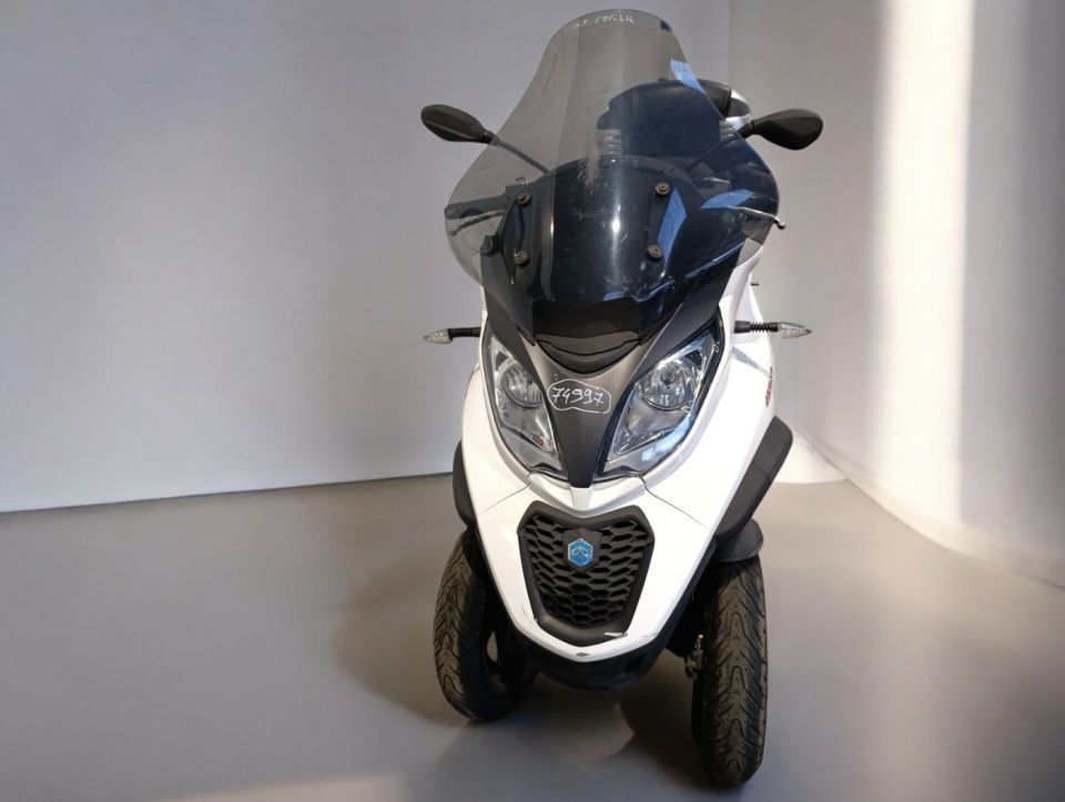 PIAGGIO MP3 400 4