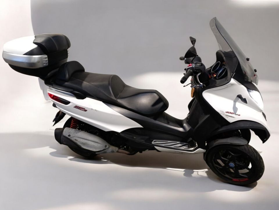 PIAGGIO MP3 400 4