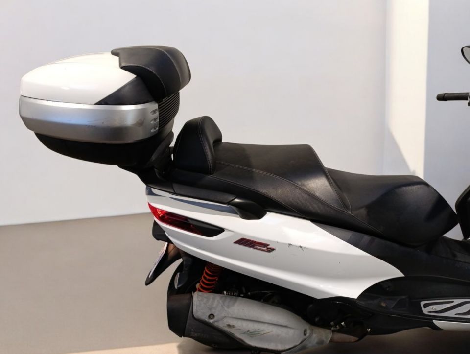 PIAGGIO MP3 400 4