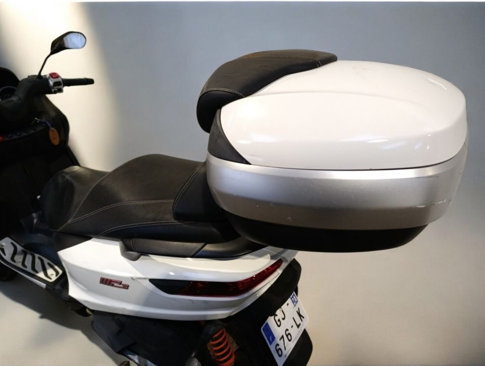 PIAGGIO MP3 400 4