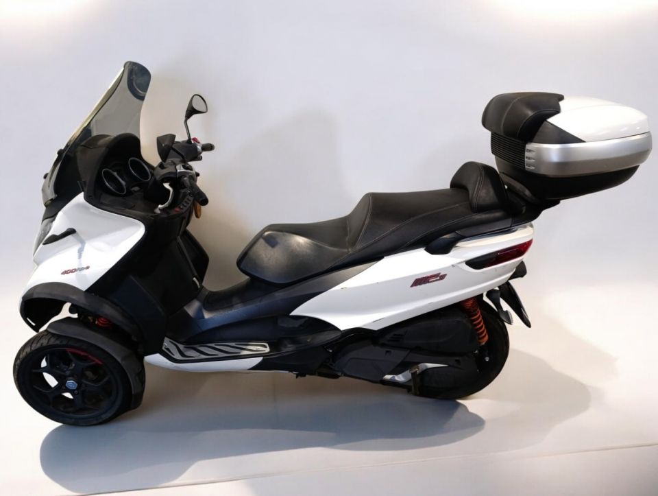 PIAGGIO MP3 400 4
