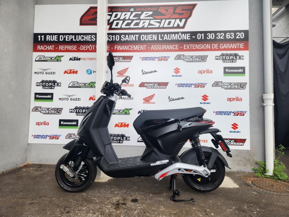 PIAGGIO ONE ACTIVE PMP (60 KM/H) 4