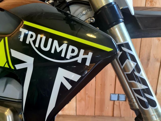 TRIUMPH TF 250-X 4