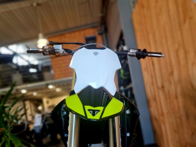TRIUMPH TF 250-X 4