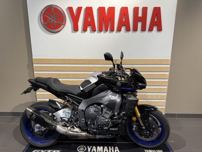 YAMAHA MT-10 SP 4