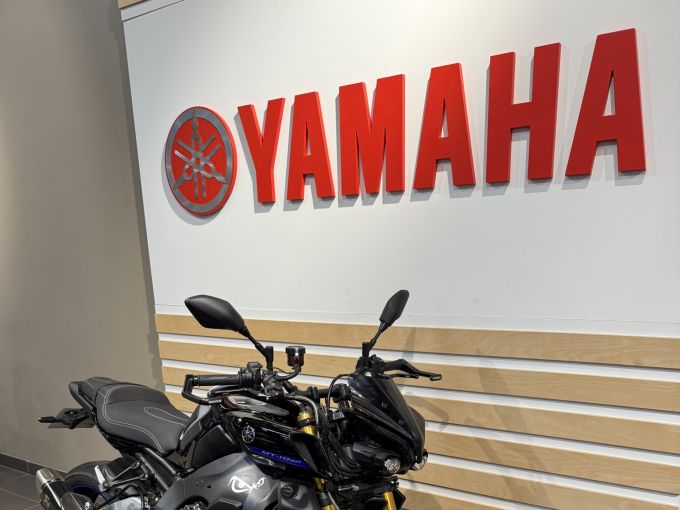 YAMAHA MT-10 SP 4