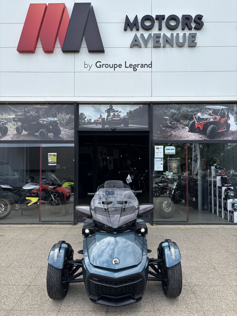 CAN-AM SPYDER F3-T LIM 4