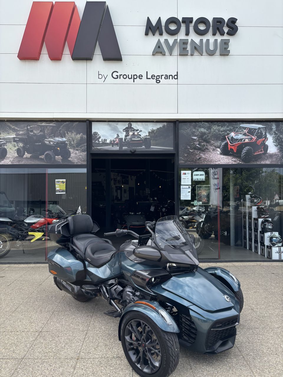 CAN-AM SPYDER F3-T LIM 4