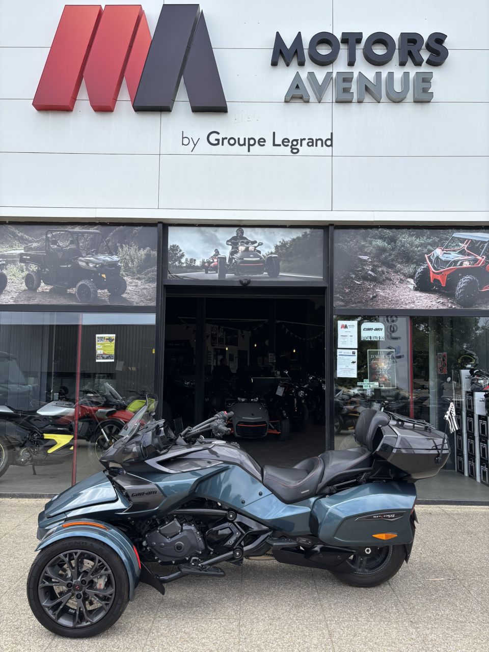 CAN-AM SPYDER F3-T LIM 4