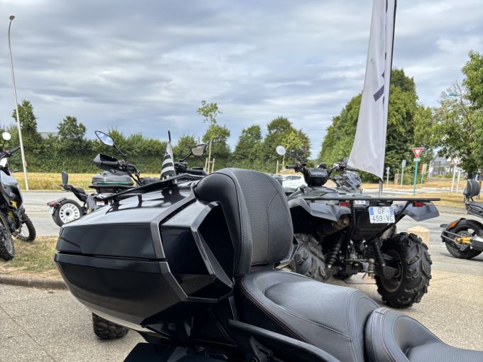 CAN-AM SPYDER F3-T LIM 4