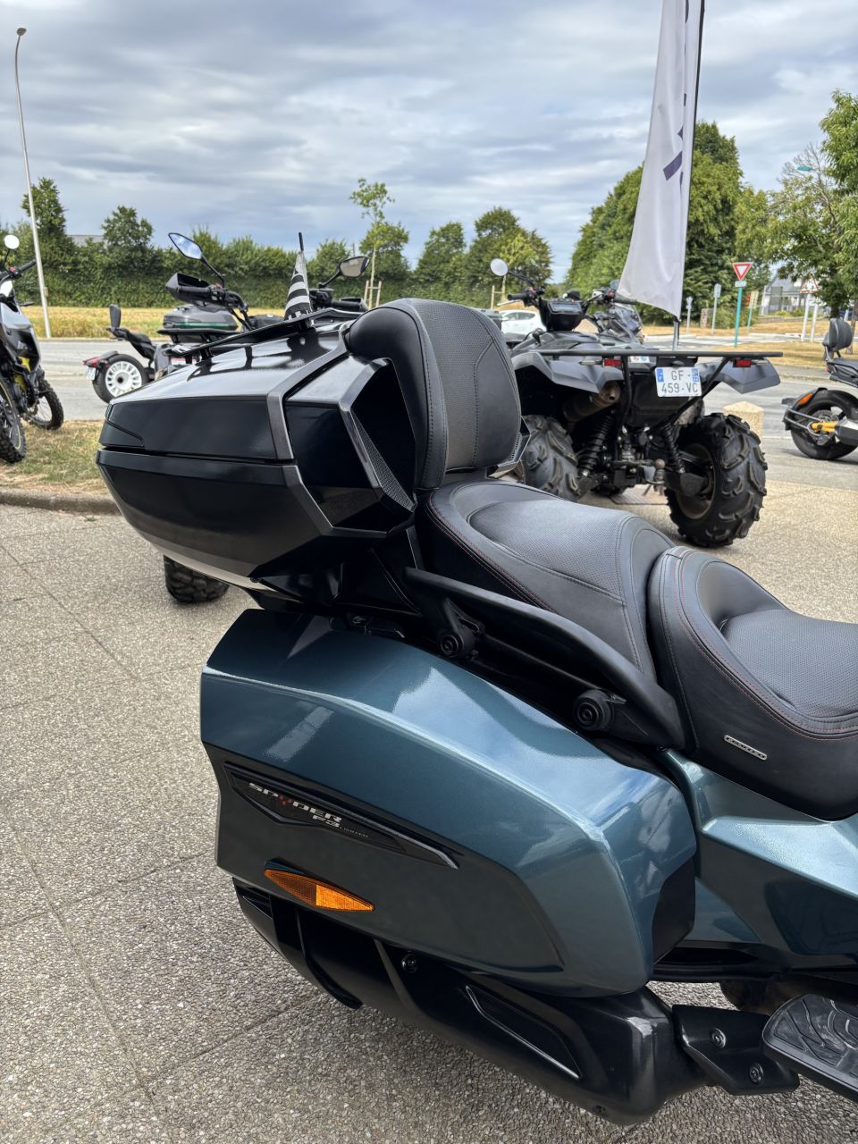 CAN-AM SPYDER F3-T LIM 4