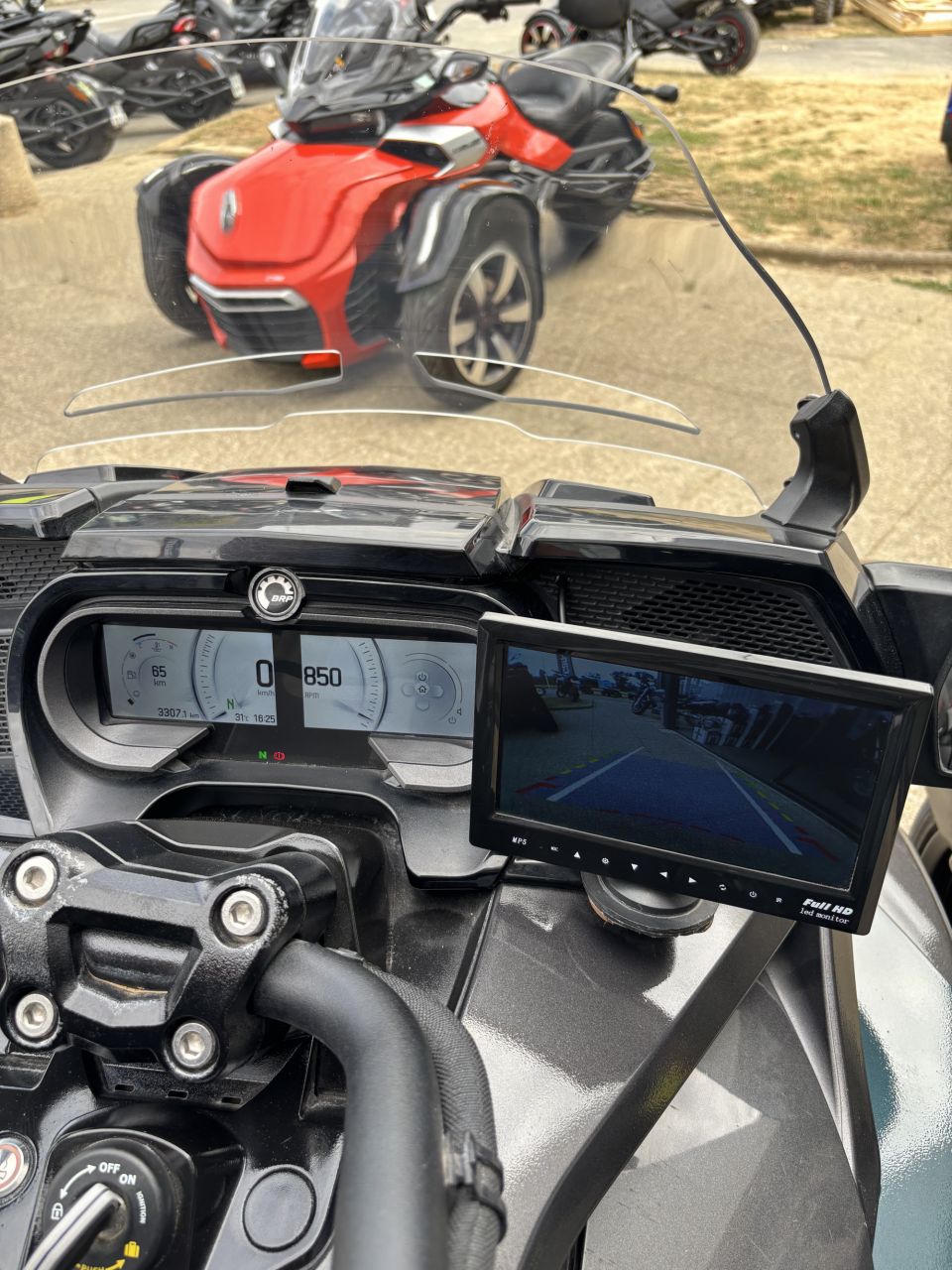 CAN-AM SPYDER F3-T LIM 4