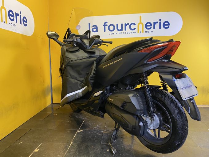 HONDA NSS FORZA 125 4