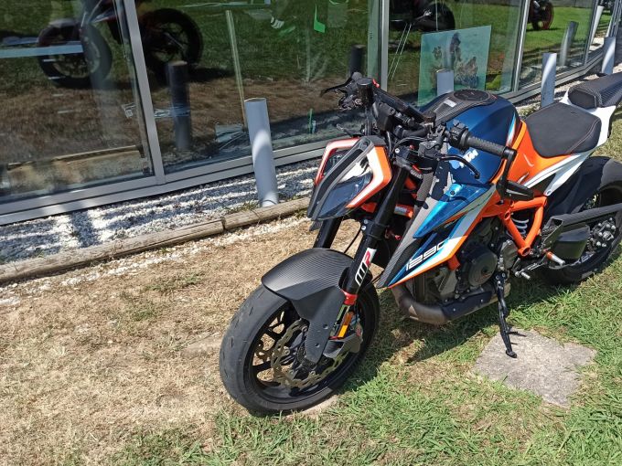 KTM 1290 SUPER DUKE RR 4