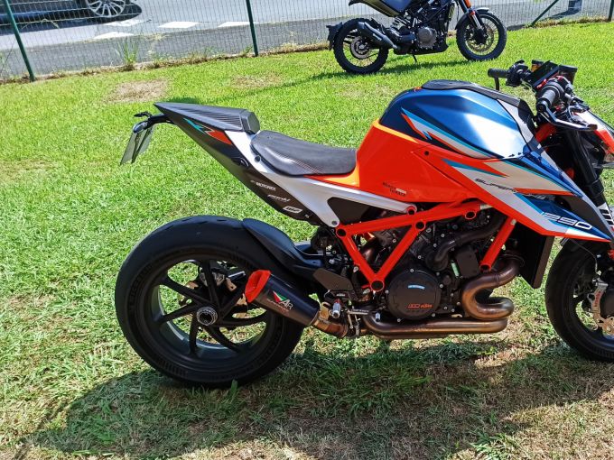 KTM 1290 SUPER DUKE RR 4