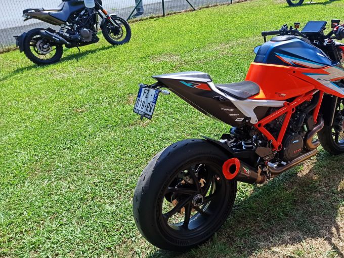 KTM 1290 SUPER DUKE RR 4