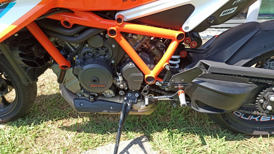 KTM 1290 SUPER DUKE RR 4