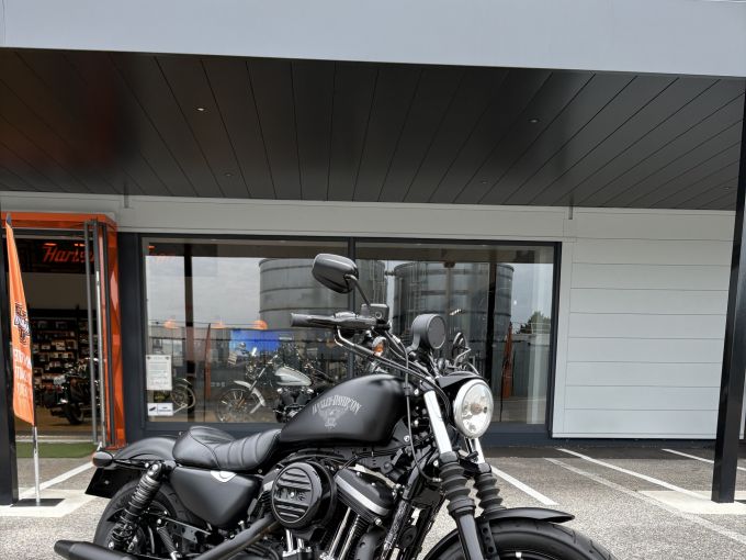 HARLEY-DAVIDSON SPORTSTER IRON 883 ABS 4