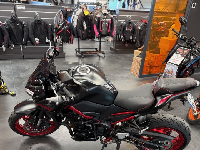 KAWASAKI Z 900 4