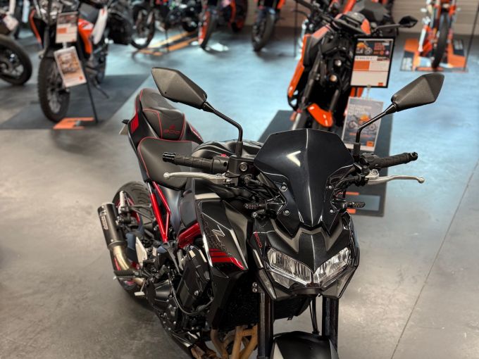 KAWASAKI Z 900 4
