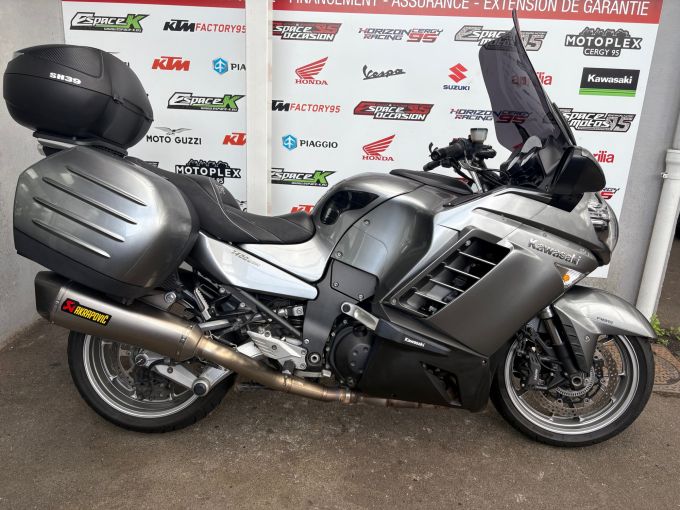 KAWASAKI GTR 1400 4
