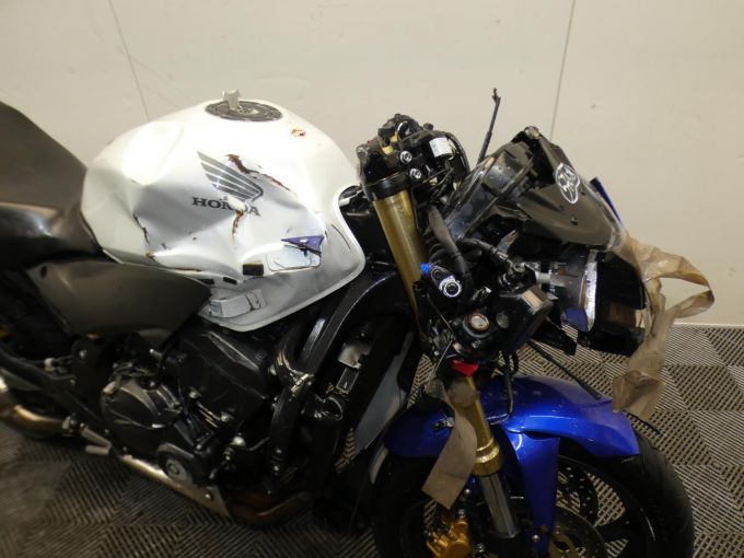 HONDA CBR 600 F 4