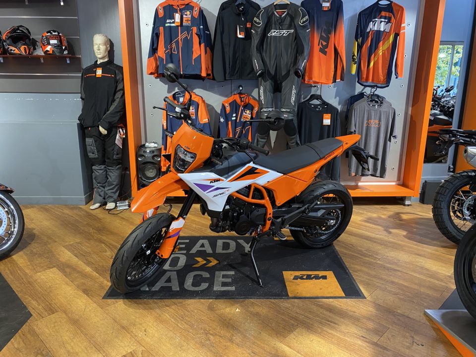 KTM 390 ADVENTURE 4