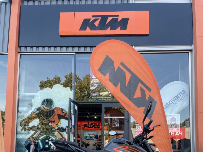 KTM 125 DUKE 4