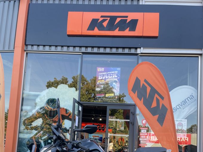 KTM 125 DUKE 4