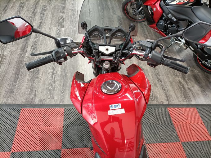 HONDA CBF 125 4