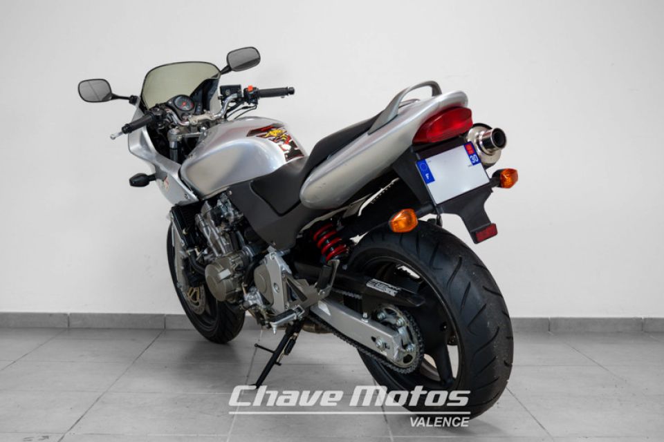 HONDA CB 600 F HORNET 4