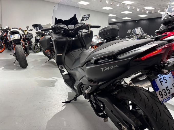 YAMAHA XP T-MAX 560 4