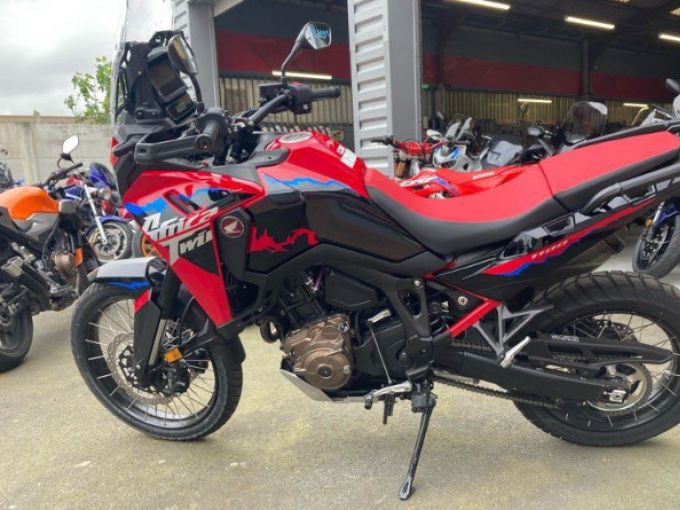 HONDA Africa Twin CRF1100L 4