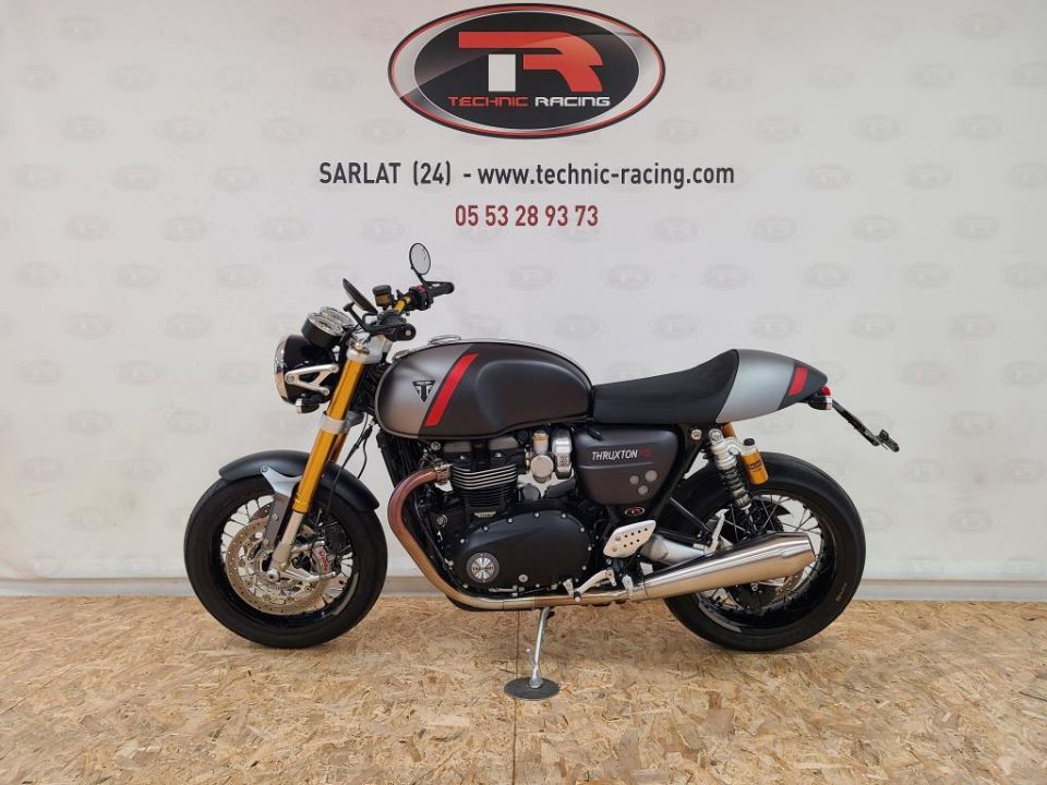 TRIUMPH THRUXTON 1200 RS 4