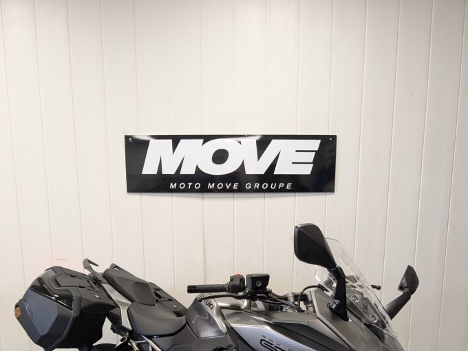 SUZUKI GSX-S 1000 GT 4