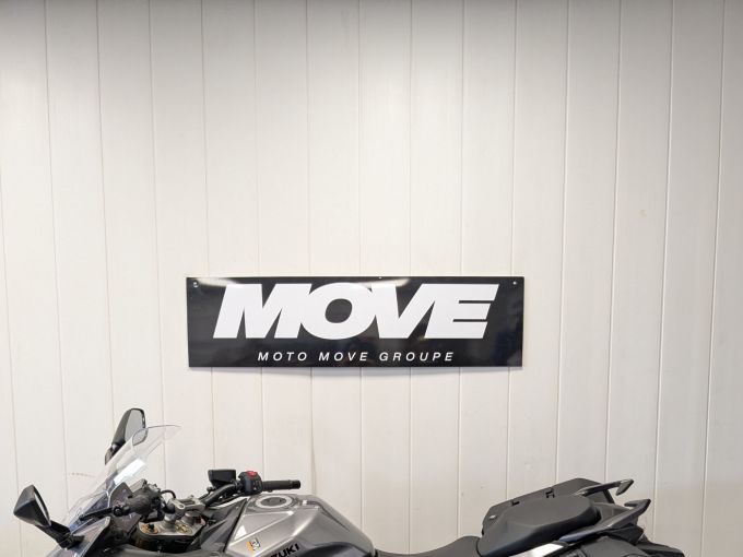 SUZUKI GSX-S 1000 GT 4