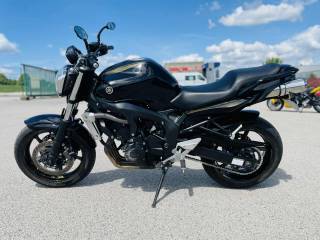 YAMAHA FZ 600 - 2006