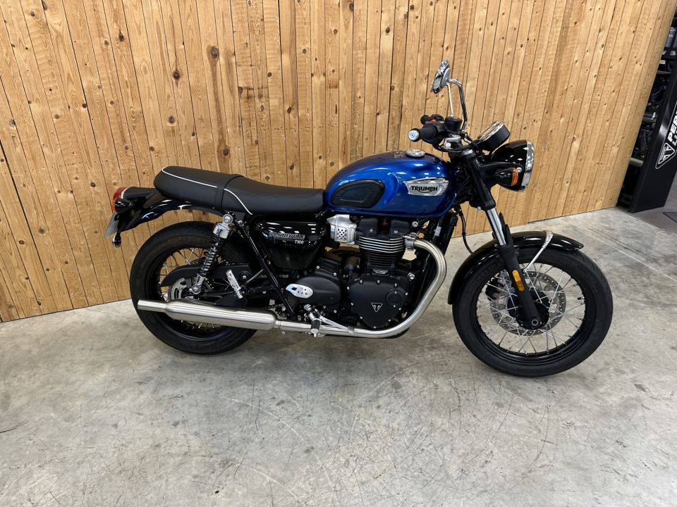 TRIUMPH BONNEVILLE T100 CHROME EDITION 4