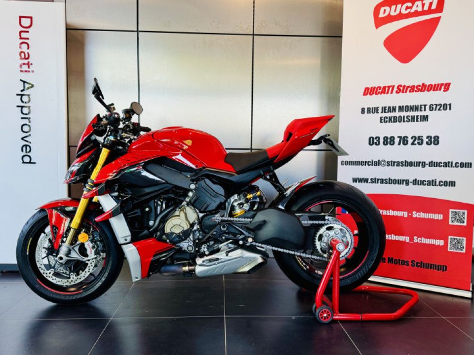 DUCATI Streetfighter V4 4
