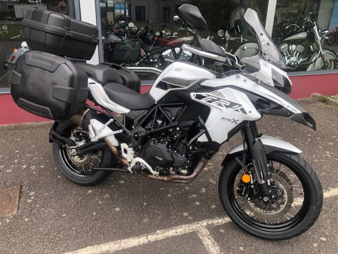 BENELLI TRK 502 X 4