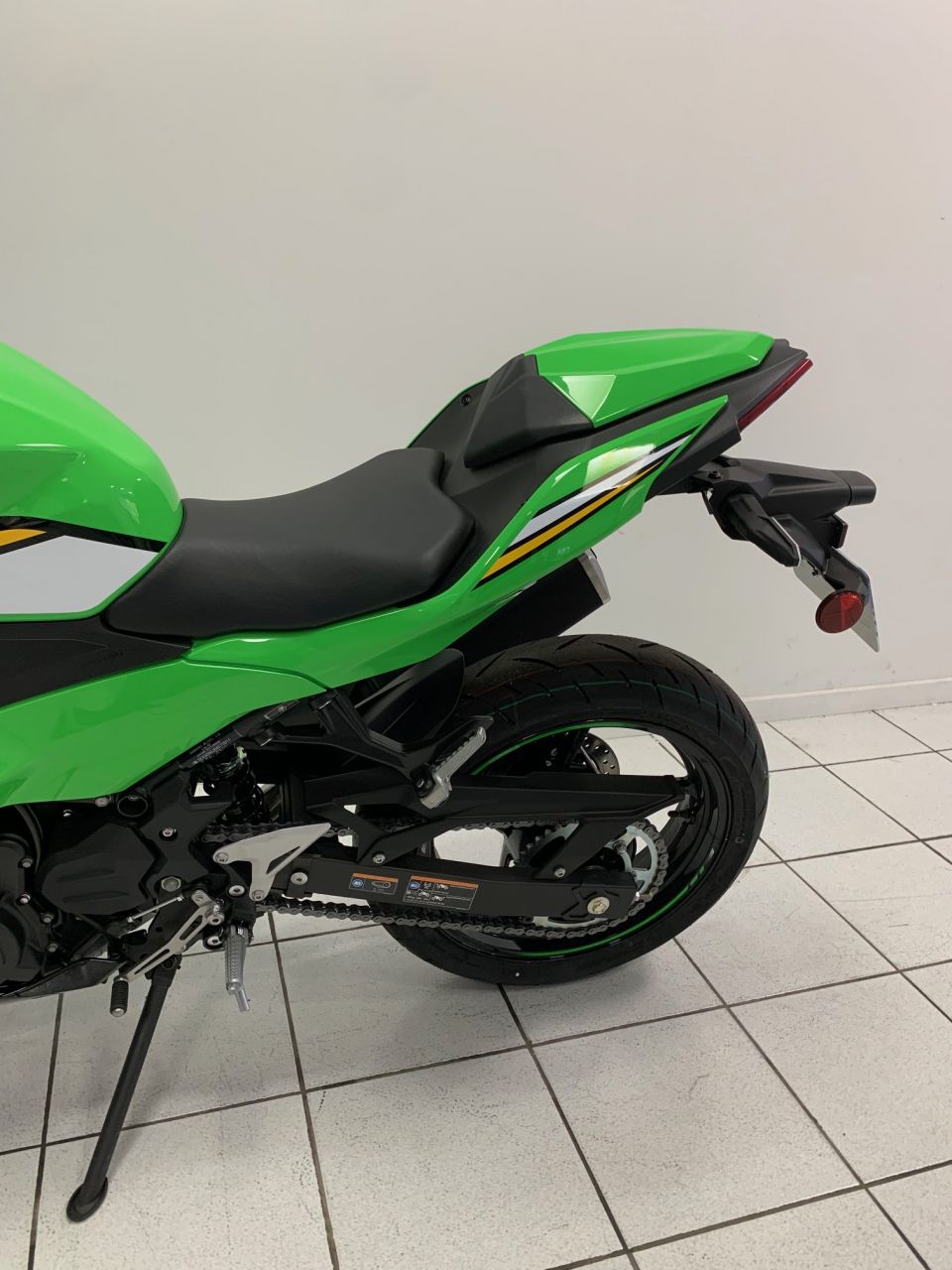 KAWASAKI Ninja 500 4