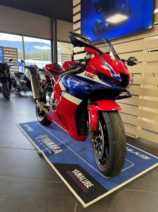 HONDA CBR 1000 RR FIREBLADE - 2025